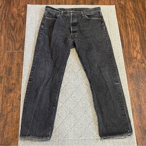 Levis Jeans Mens 40x34(32) Black 501 Denim Button Fly Straight Leg Classic